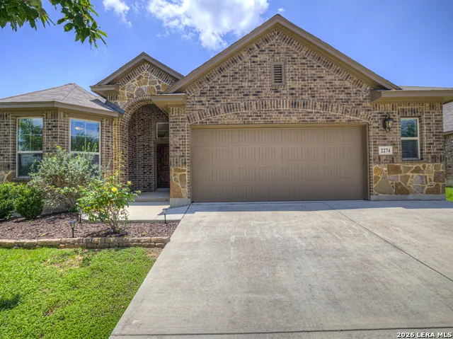 2274 SUN STONE PL New Braunfels, TX 78130