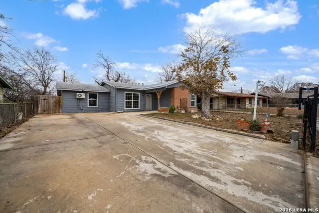 131 Westmont San Antonio, TX 78227