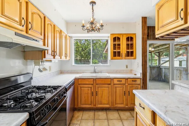 4030 Judivan San Antonio, TX 78218