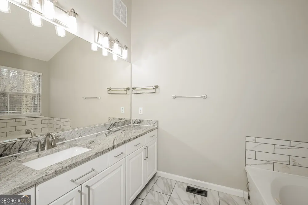 1418 Wilkes Ive DR Dacula, GA 30019