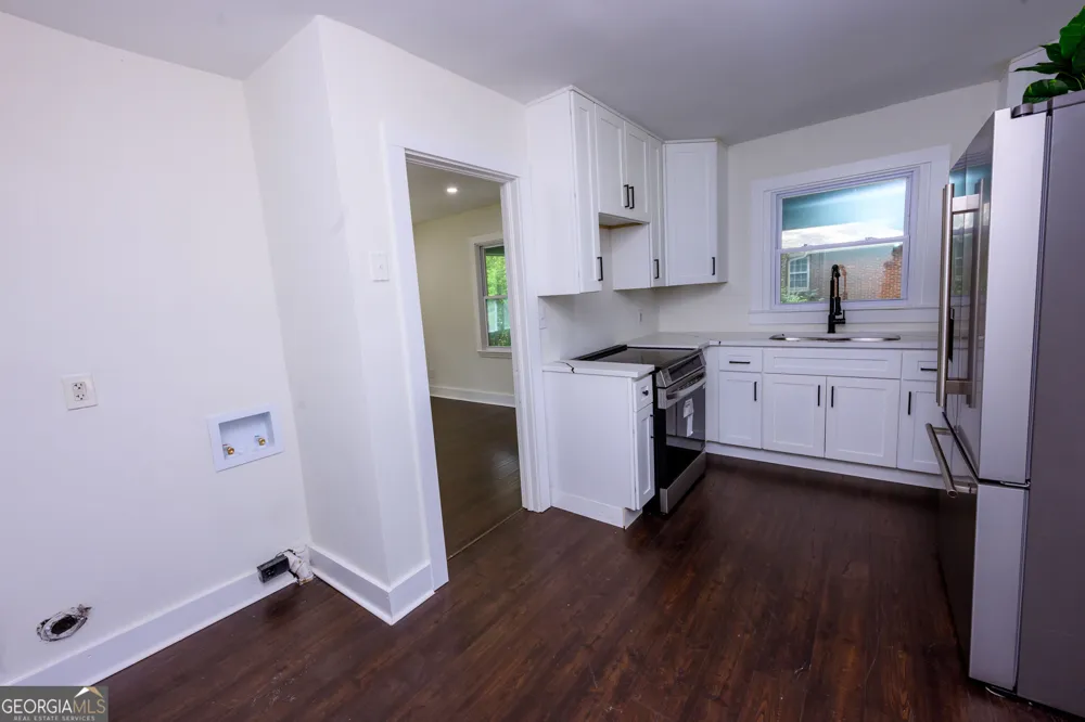 2970 Humphries DR SE Atlanta, GA 30354