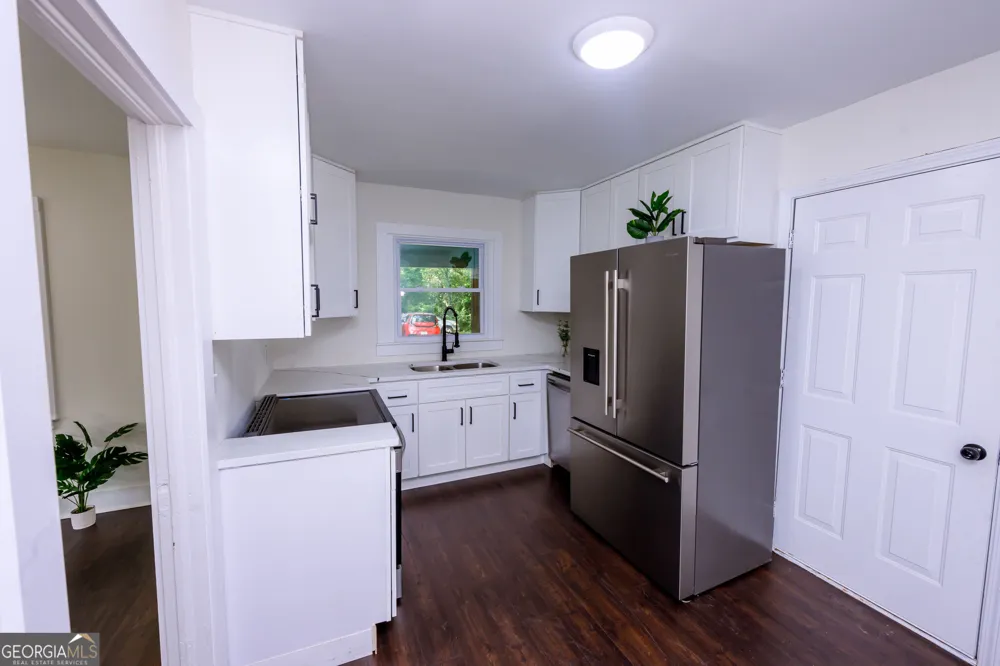 2970 Humphries DR SE Atlanta, GA 30354