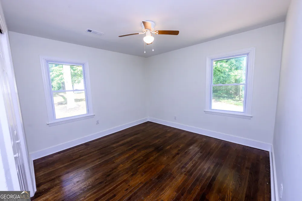 2970 Humphries DR SE Atlanta, GA 30354