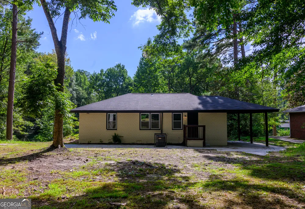 2970 Humphries DR SE Atlanta, GA 30354