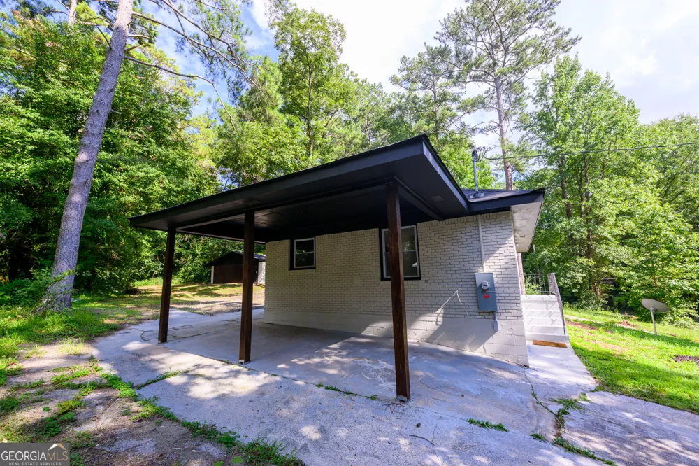 2970 Humphries DR SE Atlanta, GA 30354