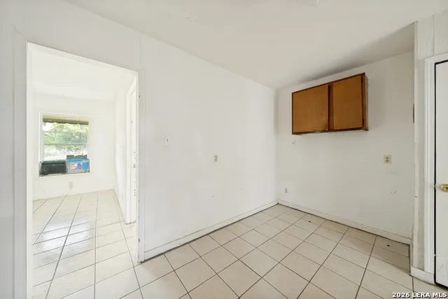 853 HOLMGREEN RD San Antonio, TX 78220