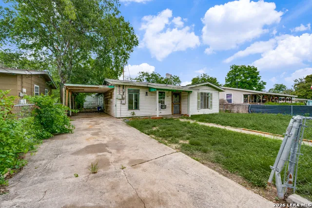 853 HOLMGREEN RD San Antonio, TX 78220