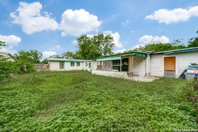 853 HOLMGREEN RD San Antonio, TX 78220