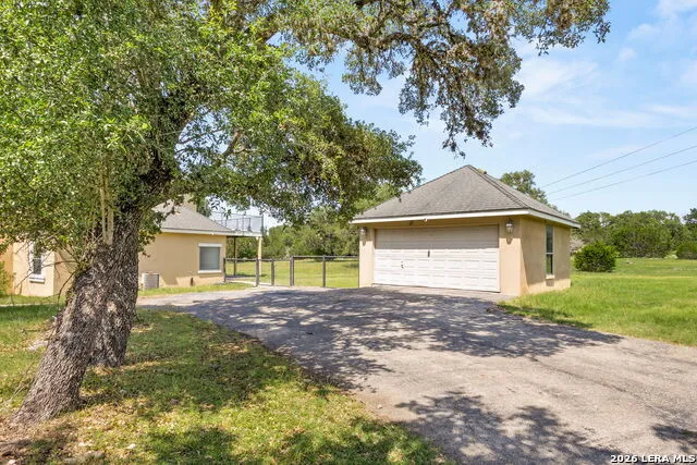 321 LANTANA RDG Spring Branch, TX 78070