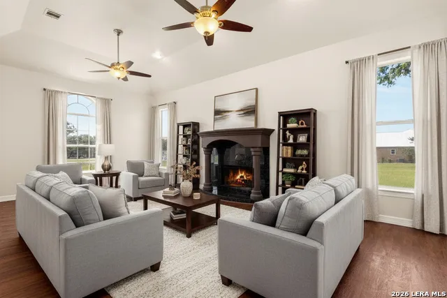 321 LANTANA RDG Spring Branch, TX 78070