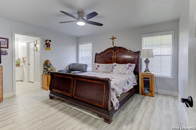 2911 MORNINGSIDE DR New Braunfels, TX 78130