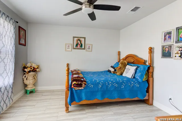 2911 MORNINGSIDE DR New Braunfels, TX 78130
