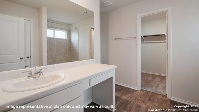 6142 Unakite Trail San Antonio, TX 78253