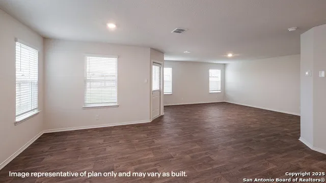 6142 Unakite Trail San Antonio, TX 78253
