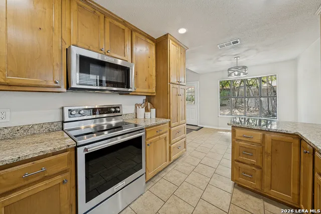 14304 PARKHURST ST San Antonio, TX 78232