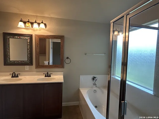 2125 Hazelwood New Braunfels, TX 78130
