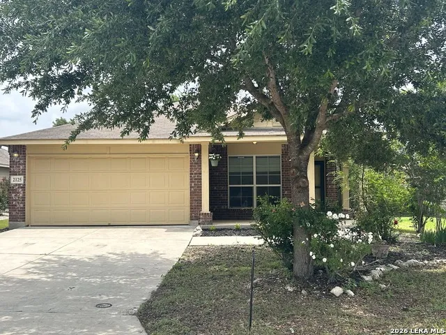 2125 Hazelwood New Braunfels, TX 78130