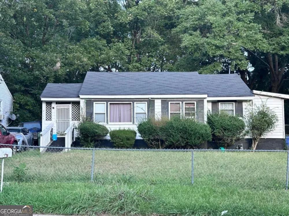 2164 Browns Mill RD SE Atlanta, GA 30315