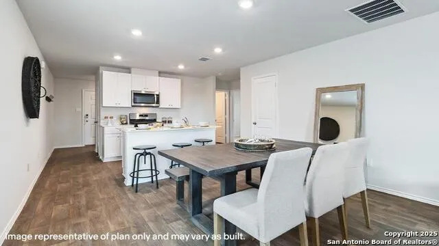 14847 Hemphill King San Antonio, TX 78245