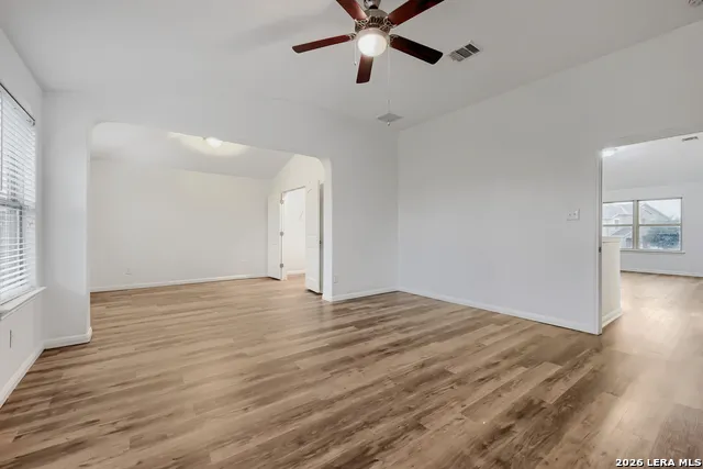 8222 Cactus Bend Dr San Antonio, TX 78254