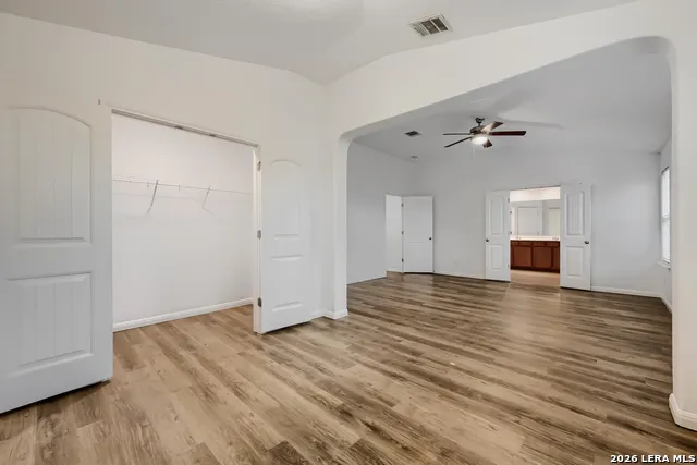 8222 Cactus Bend Dr San Antonio, TX 78254