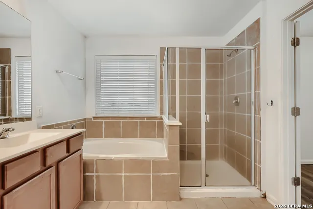 8222 Cactus Bend Dr San Antonio, TX 78254