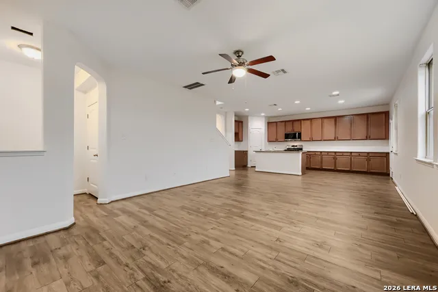 8222 Cactus Bend Dr San Antonio, TX 78254