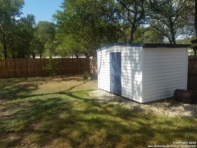 261 SAMANTHA DR Schertz, TX 78154