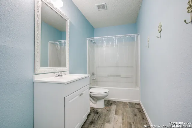 261 SAMANTHA DR Schertz, TX 78154