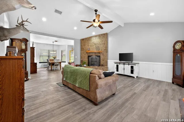 160 County Road 6874 Natalia, TX 78059