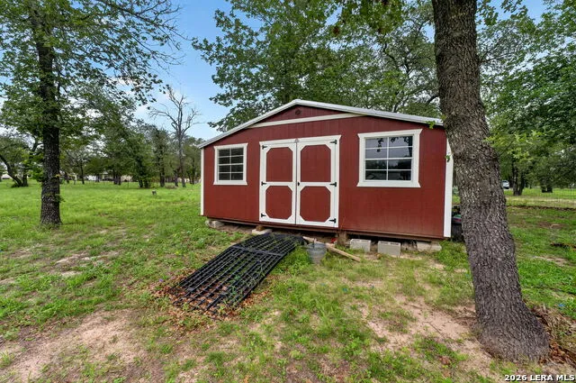 160 County Road 6874 Natalia, TX 78059