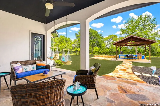 8211 Wild Wind Park Garden Ridge, TX 78266