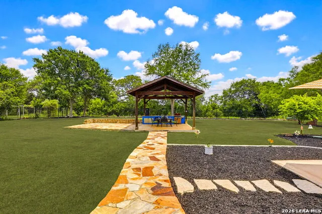 8211 Wild Wind Park Garden Ridge, TX 78266