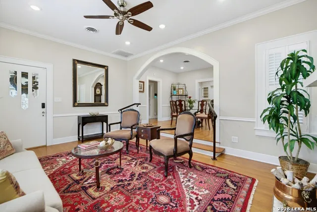 119 E EVERGREEN ST Boerne, TX 78006