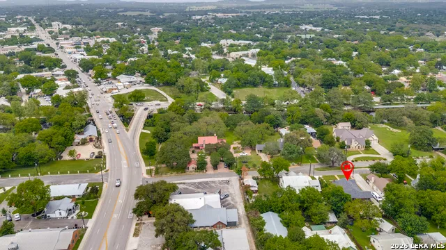 119 E EVERGREEN ST Boerne, TX 78006