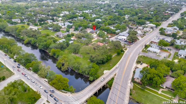 119 E EVERGREEN ST Boerne, TX 78006