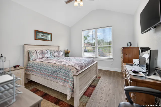 258 HEINEN RD Bandera, TX 78003