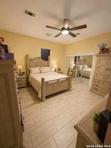 25507 CAMBRIDGE BLVD New Caney, TX 77357