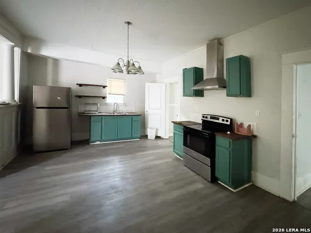 159 SAN FELIPE AVE San Antonio, TX 78237