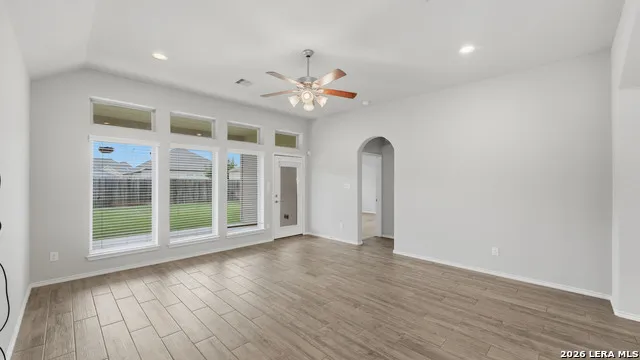 2973 Coral Way Seguin, TX 78155