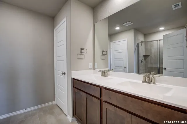 416 Jills Path Seguin, TX 78155