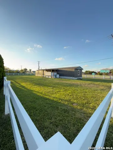 1106 S Euclid Aransas Pass, TX 78336