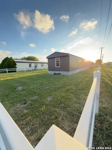 1106 S Euclid Aransas Pass, TX 78336