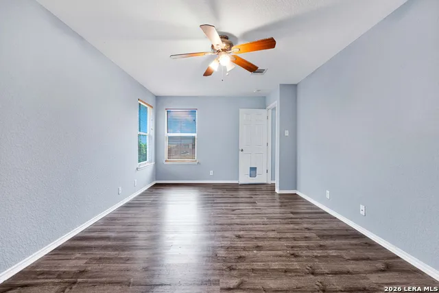 701 Hollow Rdg Schertz, TX 78108