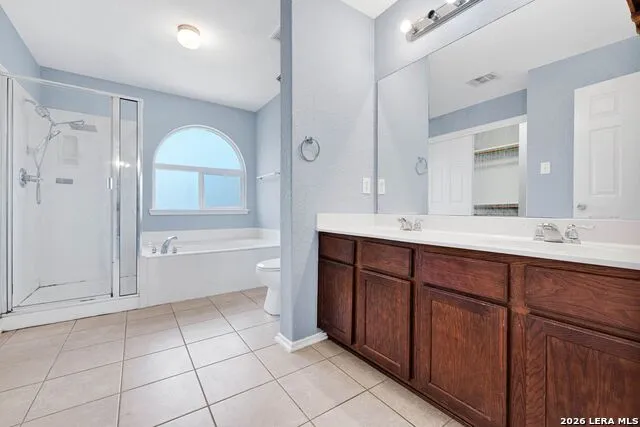 701 Hollow Rdg Schertz, TX 78108