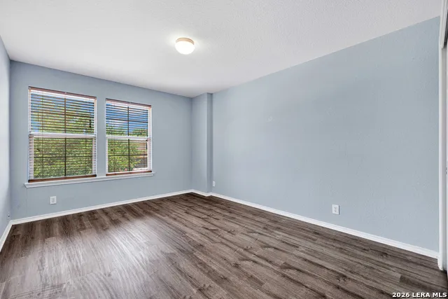 701 Hollow Rdg Schertz, TX 78108