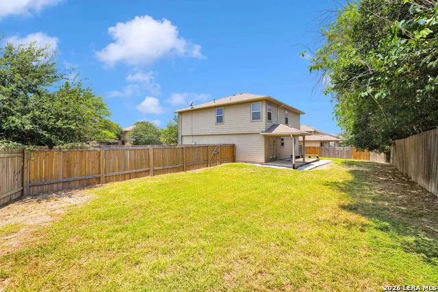 701 Hollow Rdg Schertz, TX 78108