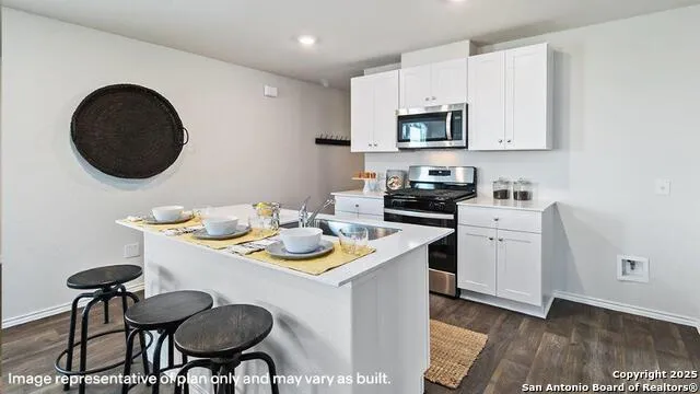 14817 Hemphill King San Antonio, TX 78245