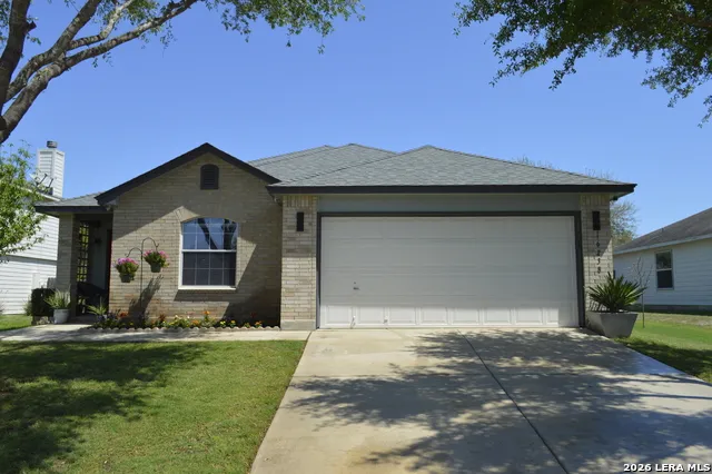 16238 GALLOPING OAK KNL Selma, TX 78154
