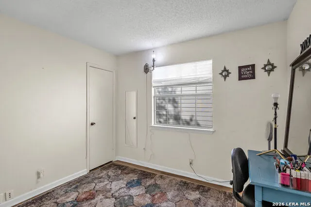 726 MEADOW GATE Converse, TX 78109